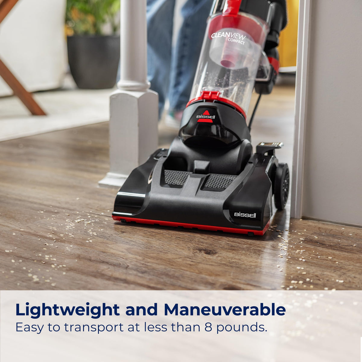 Compact Vacuum with Extension Wand Y94685